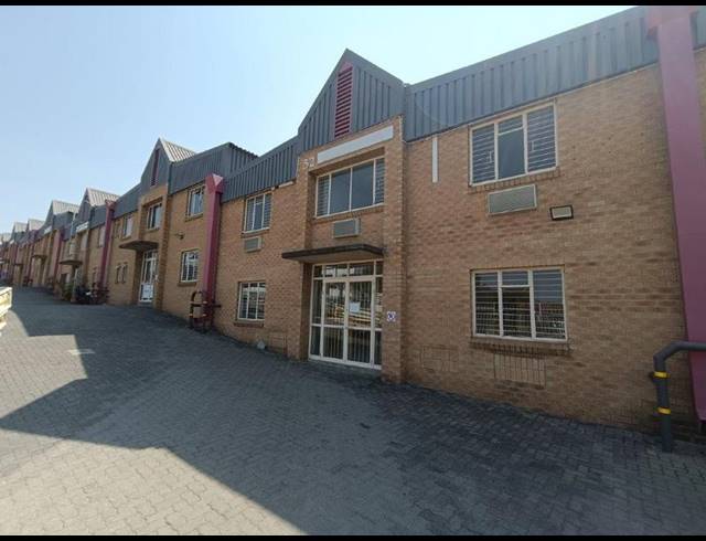 INDUSTRIAL PROPERTY TO RENT IN KAYA SAND